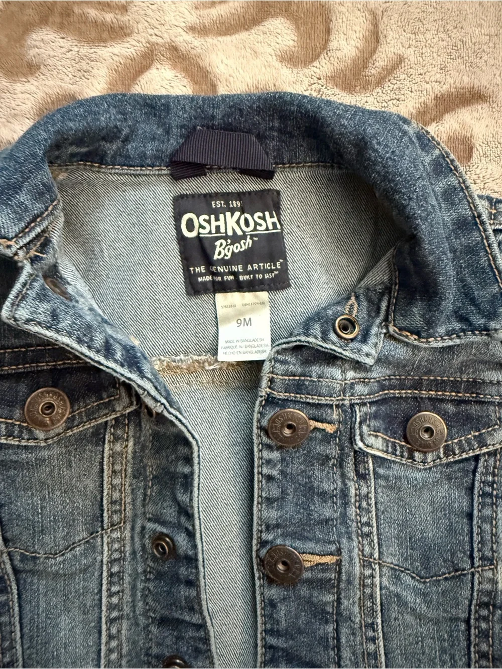 OshKosh Bgosh image shows